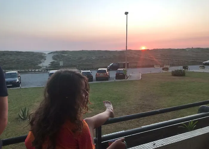 Sunny Holidays Apartamento